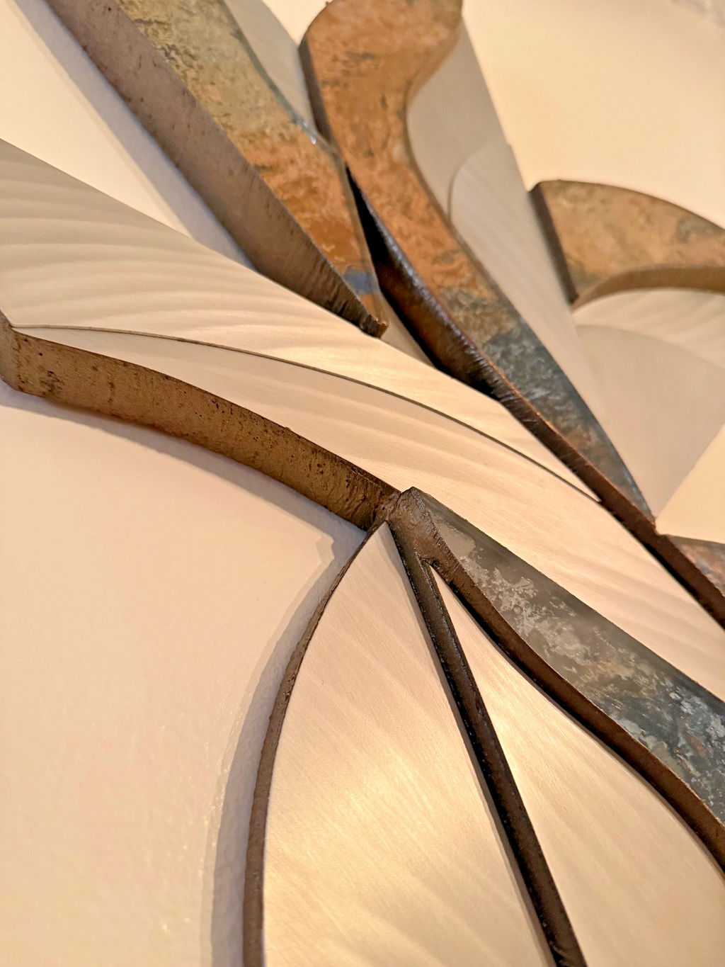 Laddie John Dill – Untitled “Bird” Wall Sculpture. Mixed Media (Wood, Glass, Minerals, Metal)
