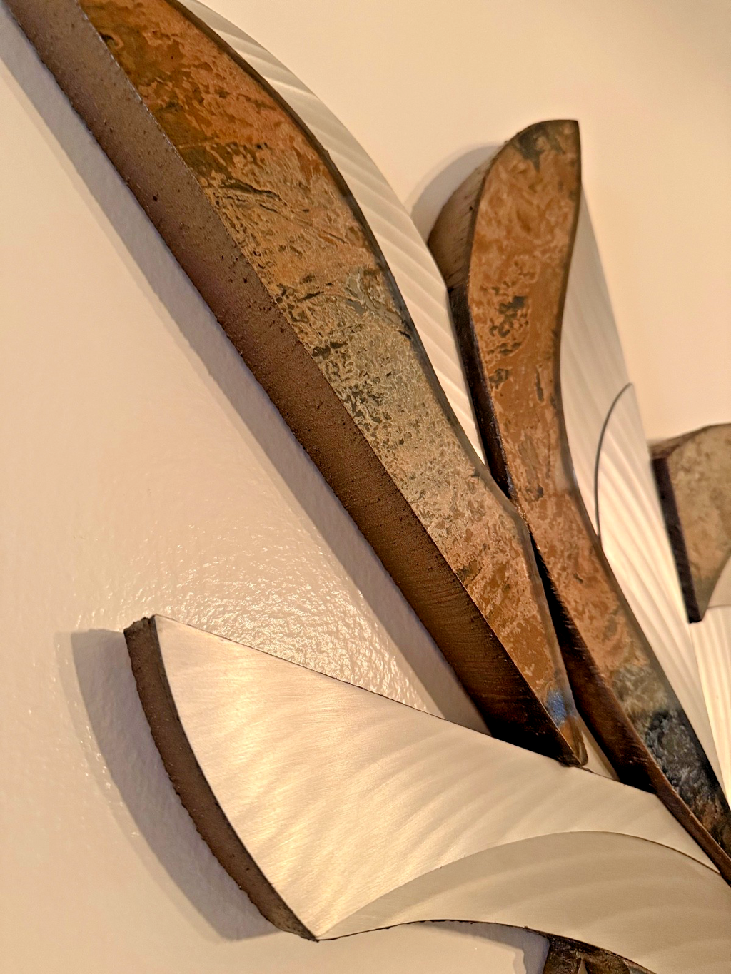 Laddie John Dill – Untitled “Bird” Wall Sculpture. Mixed Media (Wood, Glass, Minerals, Metal)