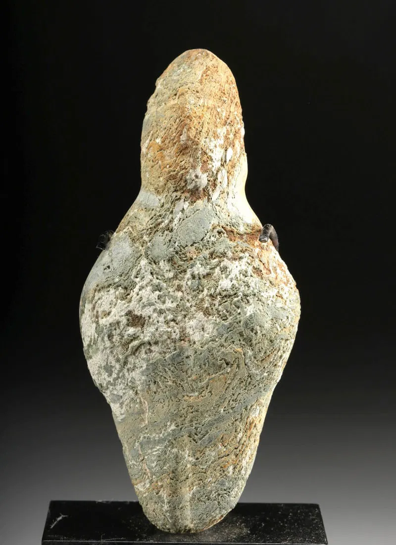 Mezcala Greenstone Amorphous Anthropomorphic Figure – Guerrero, Mexico, Circa 600–200 BCE