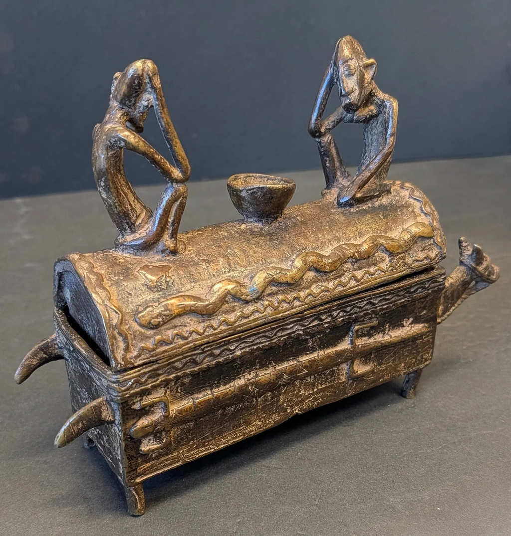 Dogon Lost-Wax Bronze Aduno Koro Box – Ancestor Figures – 19th Century or Earlier